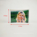 Curved Clear Acrylic Photo Frame Manufacturer Supplies Economic Magnetic Acrylic Photo Frame With Customizable Size